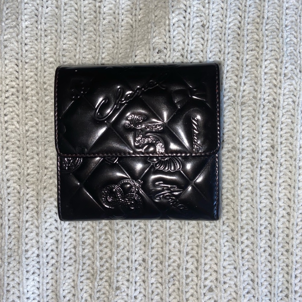 Chanel wallet